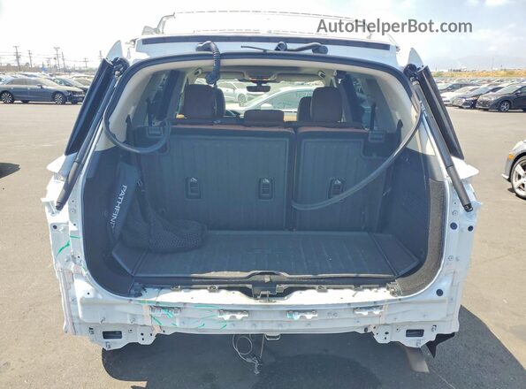 5N1DR3DJ9SC210816 2025 NISSAN PATHFINDER White Հետևի տեսք