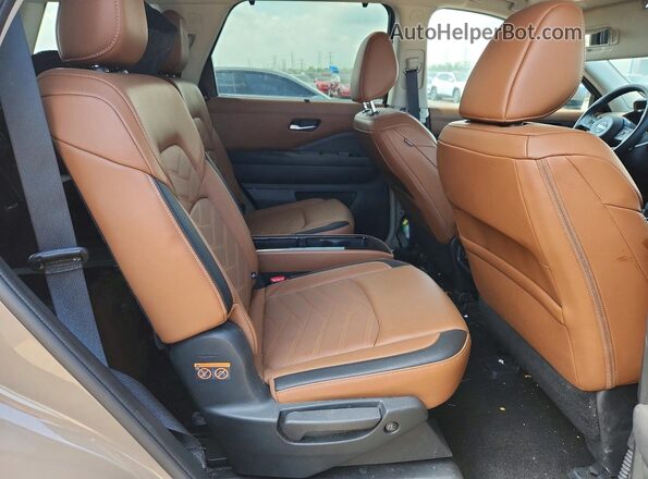 5N1DR3DK4RC267458 2024 NISSAN PATHFINDER Gray უკანა სავარძლების ხედი