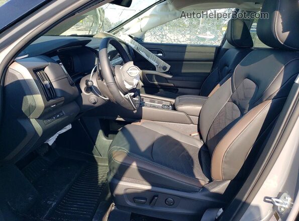 5N1DR3DK5SC316530 2025 NISSAN PATHFINDER Gray წინა სალონის ხედი