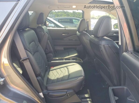 5N1DR3DK6RC244487 2024 NISSAN PATHFINDER Угольный Вид задней части салона