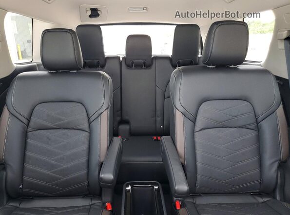 5N1DR3DK9SC215944 2025 NISSAN PATHFINDER White Vista de los asientos traseros