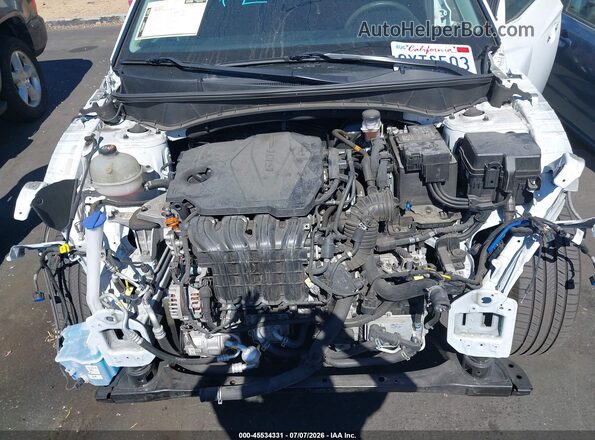 5NMJA3AE5NH002850 2022 HYUNDAI TUCSON White Вид ззаду
