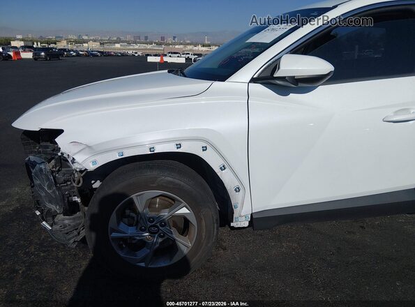 5NMJA3AE7NH010903 2022 HYUNDAI TUCSON White Widok z przodu