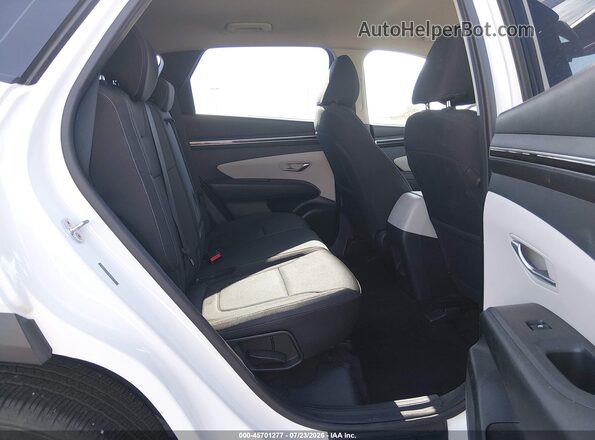 5NMJA3AE7NH010903 2022 HYUNDAI TUCSON White Widok naklejki z numerem VIN