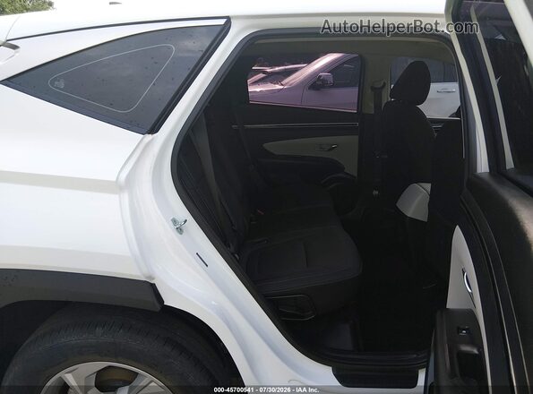 5NMJACAE2NH104896 2022 HYUNDAI TUCSON White Widok naklejki z numerem VIN