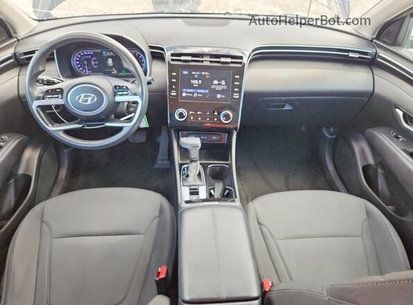 5NMJACAE8NH058331 2022 HYUNDAI TUCSON Черный Вид панели приборов