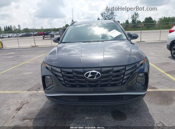 5NMJB3AE2NH087028 2022 HYUNDAI TUCSON Gray Դիմացի տեսք