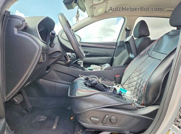 5NMJB3AE7NH139785 2022 HYUNDAI TUCSON Silver Front interior view