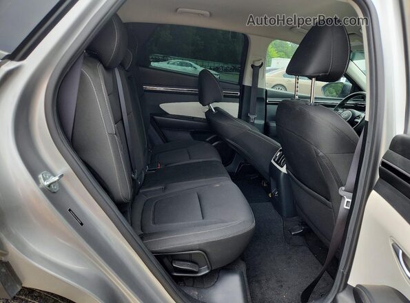 5NMJB3AE7PH288331 2023 HYUNDAI TUCSON Silver უკანა სალონის ხედი