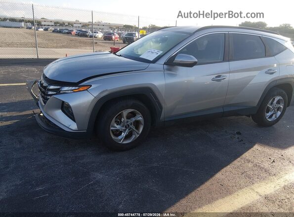 5NMJB3AE8NH041865 2022 HYUNDAI TUCSON Gray წინა მარცხენა ხედი სამი მეოთხედიდან