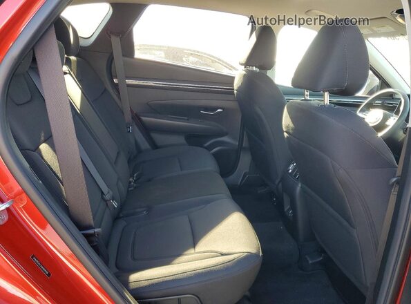 5NMJB3AEXNH069408 2022 HYUNDAI TUCSON Red Вид задньої частини салону