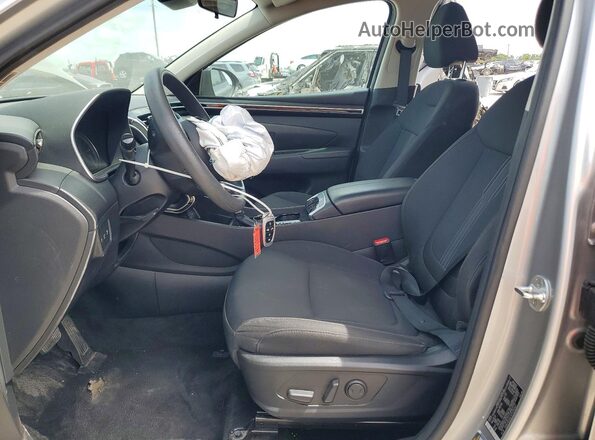 5NMJB3AEXPH196467 2023 HYUNDAI TUCSON Gray Vista interior delantera