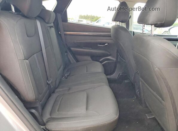 5NMJB3AEXPH196467 2023 HYUNDAI TUCSON Gray Vista interior trasera