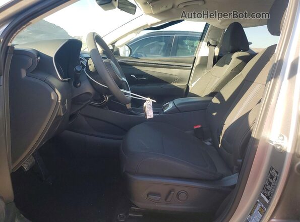 5NMJB3DE1RH362065 2024 HYUNDAI TUCSON Silver Սալոնի դիմացի տեսք