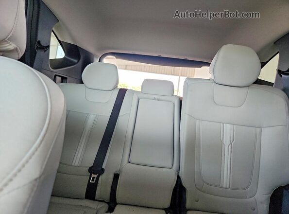 5NMJB3DE1TH620477 2026 HYUNDAI TUCSON White Widok tylnych siedzeń