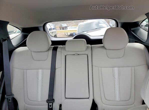 5NMJB3DE2TH633304 2026 HYUNDAI TUCSON White Rear seats view