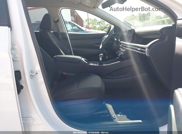 5NMJB3DE4TH663307 2026 HYUNDAI TUCSON White Widok wnętrza z przodu