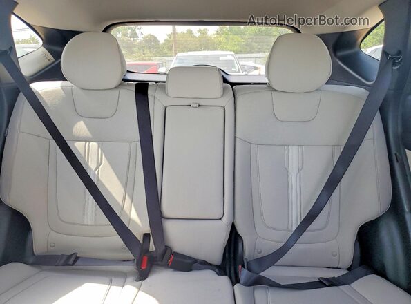 5NMJB3DE6TH636545 2026 HYUNDAI TUCSON White Vista de los asientos traseros