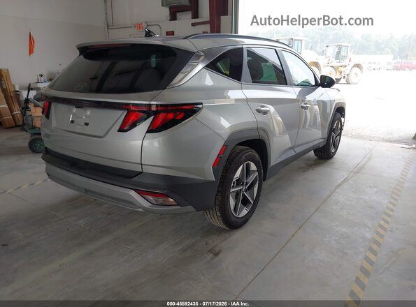 5NMJB3DE9TH681124 2026 HYUNDAI TUCSON Silver Tył prawy