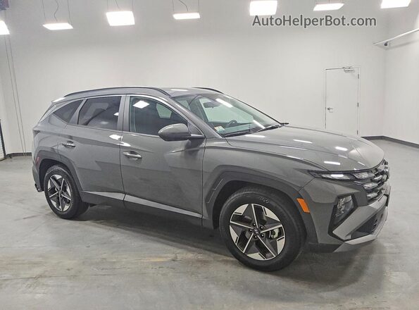 5NMJB3DE9TH735523 2026 HYUNDAI TUCSON Gray Передня права чверть