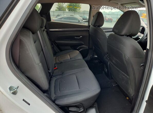 5NMJBCAE0NH107616 2022 HYUNDAI TUCSON White Widok wnętrza z tyłu
