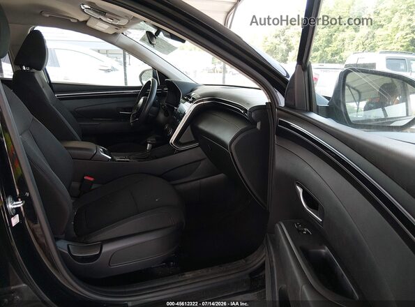 5NMJBCAE0PH172663 2023 HYUNDAI TUCSON Черный Вид салона спереди