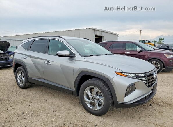 5NMJBCAE3NH082548 2022 HYUNDAI TUCSON Silver Przód prawy