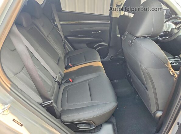5NMJBCAE5PH195095 2023 HYUNDAI TUCSON Silver Rear interior view