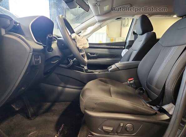 5NMJBCAE8PH203755 2023 HYUNDAI TUCSON Gray Вид салону спереду