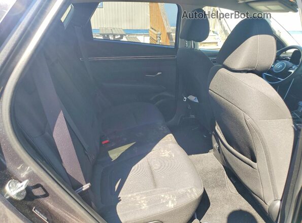 5NMJBCAEXNH124035 2022 HYUNDAI TUCSON Black Widok wnętrza z tyłu