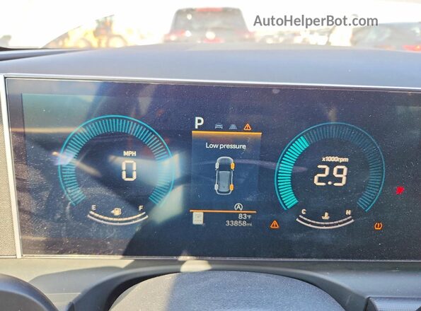 5NMJBCDE2SH547151 2025 HYUNDAI TUCSON Silver ხელსაწყოთა პანელის ხედი