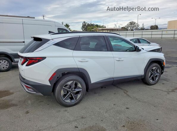 5NMJBCDE2TH745357 2026 HYUNDAI TUCSON White Задня права чверть
