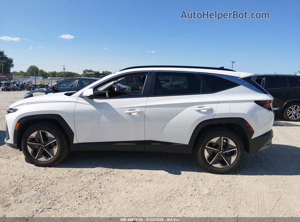 5NMJBCDE4SH442949 2025 HYUNDAI TUCSON White Widok wnętrza 360 stopni