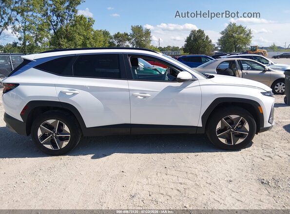 5NMJBCDE4SH442949 2025 HYUNDAI TUCSON White Widok wnętrza z tyłu