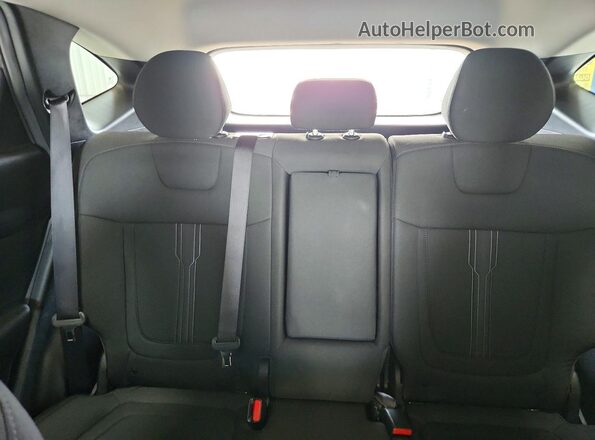 5NMJBCDE4SH444233 2025 HYUNDAI TUCSON Silver Widok tylnych siedzeń