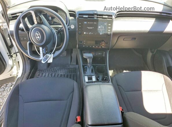 5NMJBCDEXRH384825 2024 HYUNDAI TUCSON White Dashboard view
