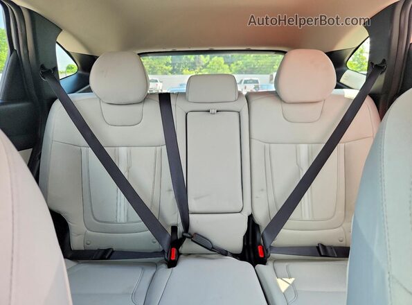 5NMJBCDEXTH637343 2026 HYUNDAI TUCSON White Vista de los asientos traseros
