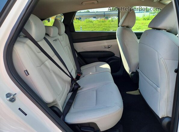 5NMJBCDEXTH637343 2026 HYUNDAI TUCSON White Vista interior trasera