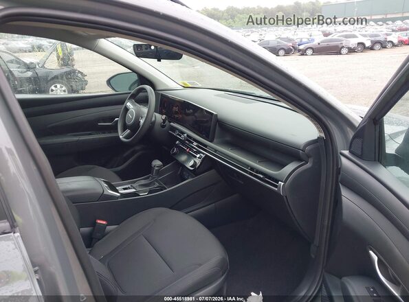 5NMJBCDEXTH665286 2026 HYUNDAI TUCSON Gray წინა სალონის ხედი