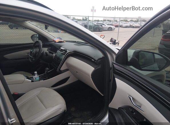5NMJC3AE3NH096950 2022 HYUNDAI TUCSON Silver Widok wnętrza z przodu