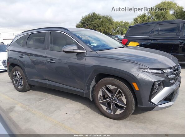 5NMJC3DE2SH586299 2025 HYUNDAI TUCSON Gray Widok wnętrza z tyłu