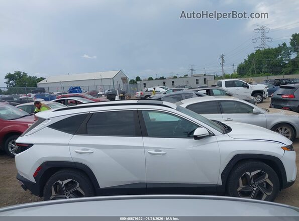5NMJCCAE5NH094102 2022 HYUNDAI TUCSON White Սալոնի հետևի տեսք