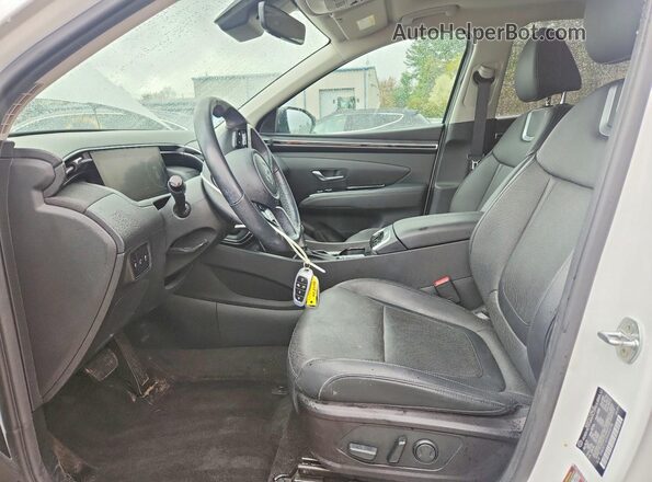 5NMJCCAE8NH016798 2022 HYUNDAI TUCSON White Вид салону спереду