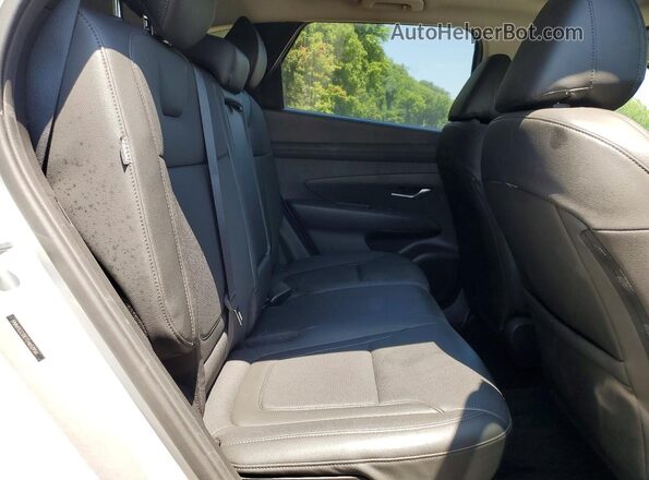5NMJCCDE1TH652956 2026 HYUNDAI TUCSON Silver Вид задньої частини салону