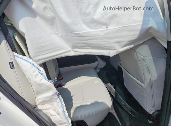 5NMJCCDE9SH563232 2025 HYUNDAI TUCSON White Vista interior trasera