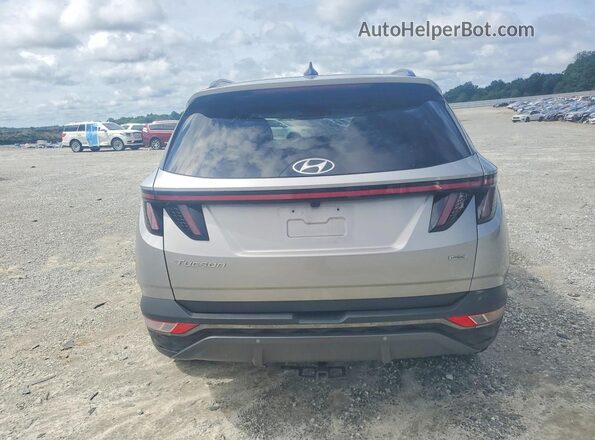5NMJECAE7NH153435 2022 HYUNDAI TUCSON Silver Հետևի տեսք