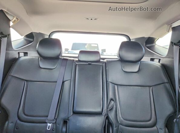 5NMJECAE8PH205643 2023 HYUNDAI TUCSON White Widok tylnych siedzeń