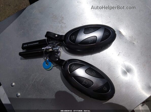 5NMJECDEXTH673220 2026 HYUNDAI TUCSON Серый Вид панели приборов