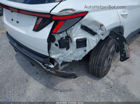 5NMJF3AE4NH025165 2022 HYUNDAI TUCSON White Widok z przodu
