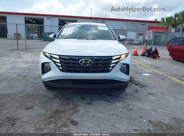 5NMJF3AE4NH025165 2022 HYUNDAI TUCSON White Widok zestawu wskaźników